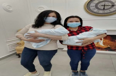 俄罗斯助孕~双胞胎顺产:恭喜北京W夫妇，在俄罗斯助孕双胞胎宝宝出生